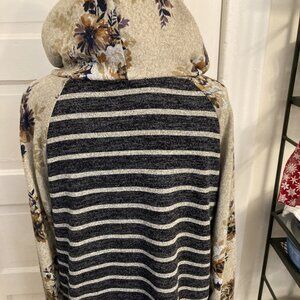 118 Lovely Melody Double Hoodie Long Sleeve Top